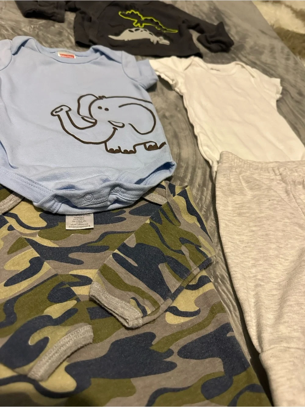 5/$25 0-3m baby bundle!